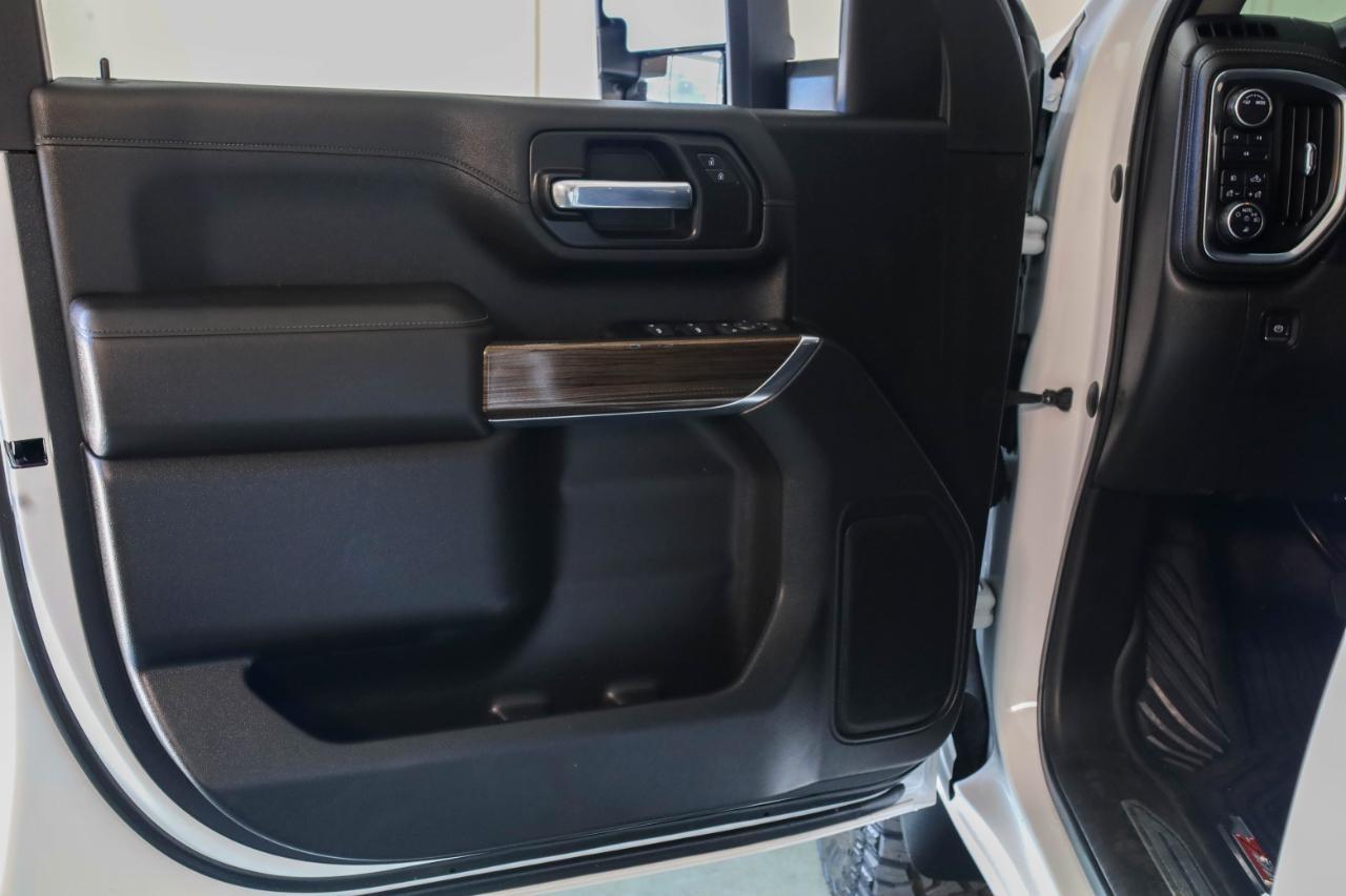 Chevrolet Silverado 2500HD 4WD Crew Cab 159" LT 2021