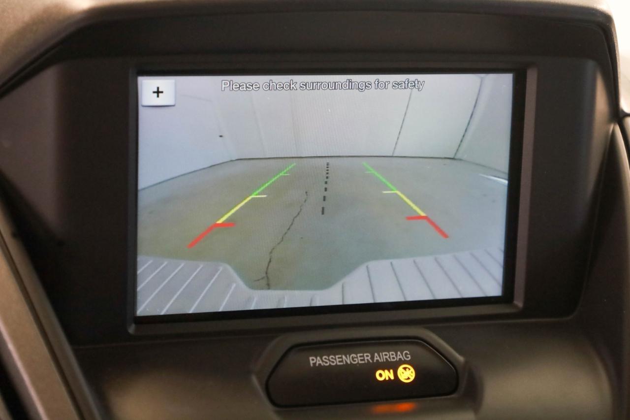 Ford Transit Van T-150 148" Low Rf 8600 GVWR Swing-Out RH Dr 2017