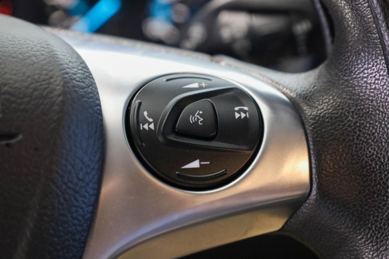 Ford Transit Van T-150 148" Low Rf 8600 GVWR Swing-Out RH Dr 2017