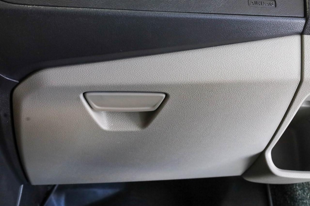 Ford Transit Van T-150 148" Low Rf 8600 GVWR Swing-Out RH Dr 2017