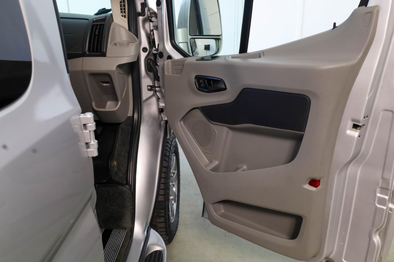 Ford Transit Van T-150 148" Low Rf 8600 GVWR Swing-Out RH Dr 2017
