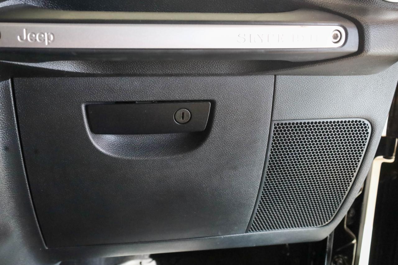 Jeep Wrangler Unlimited 4WD 4dr Rubicon 2015