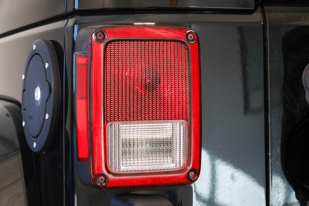 Jeep Wrangler Unlimited 4WD 4dr Rubicon 2015