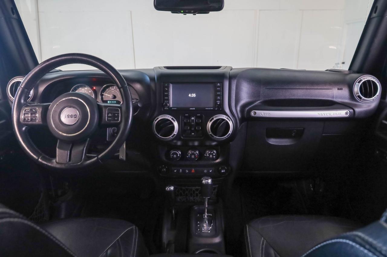 Jeep Wrangler Unlimited 4WD 4dr Rubicon 2015