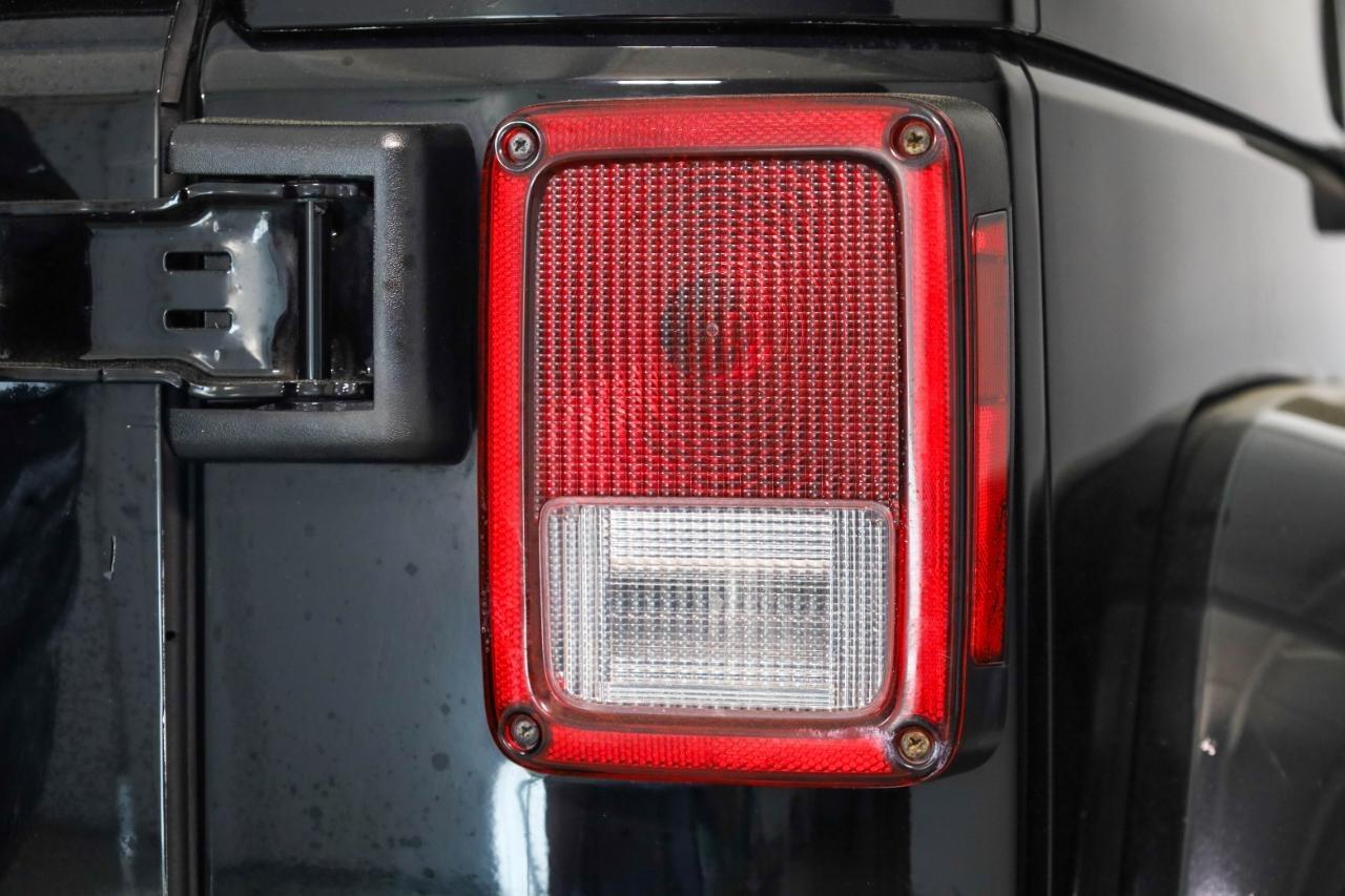 Jeep Wrangler Unlimited 4WD 4dr Rubicon 2015