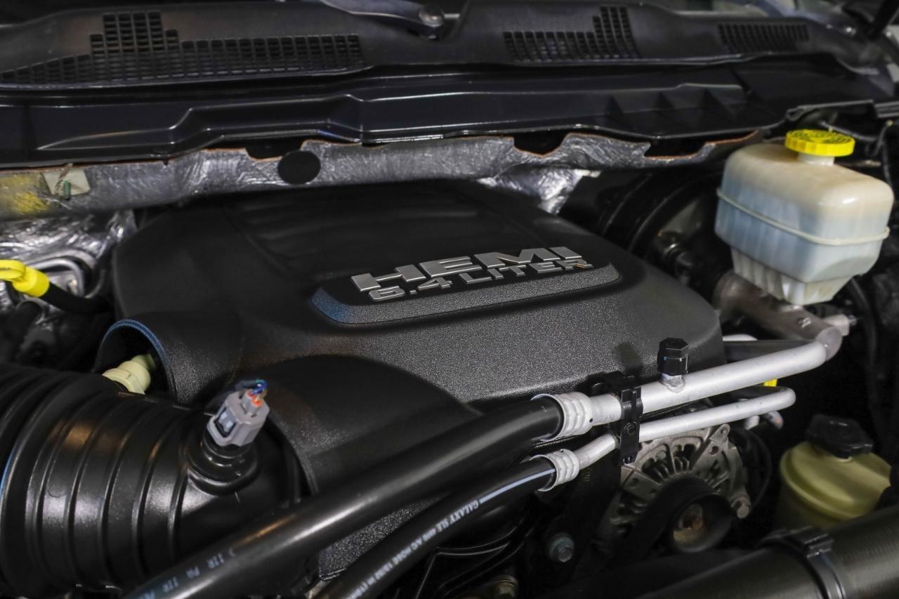 RAM 2500 Power Wagon 4x4 Crew Cab 6'4" Box 2017