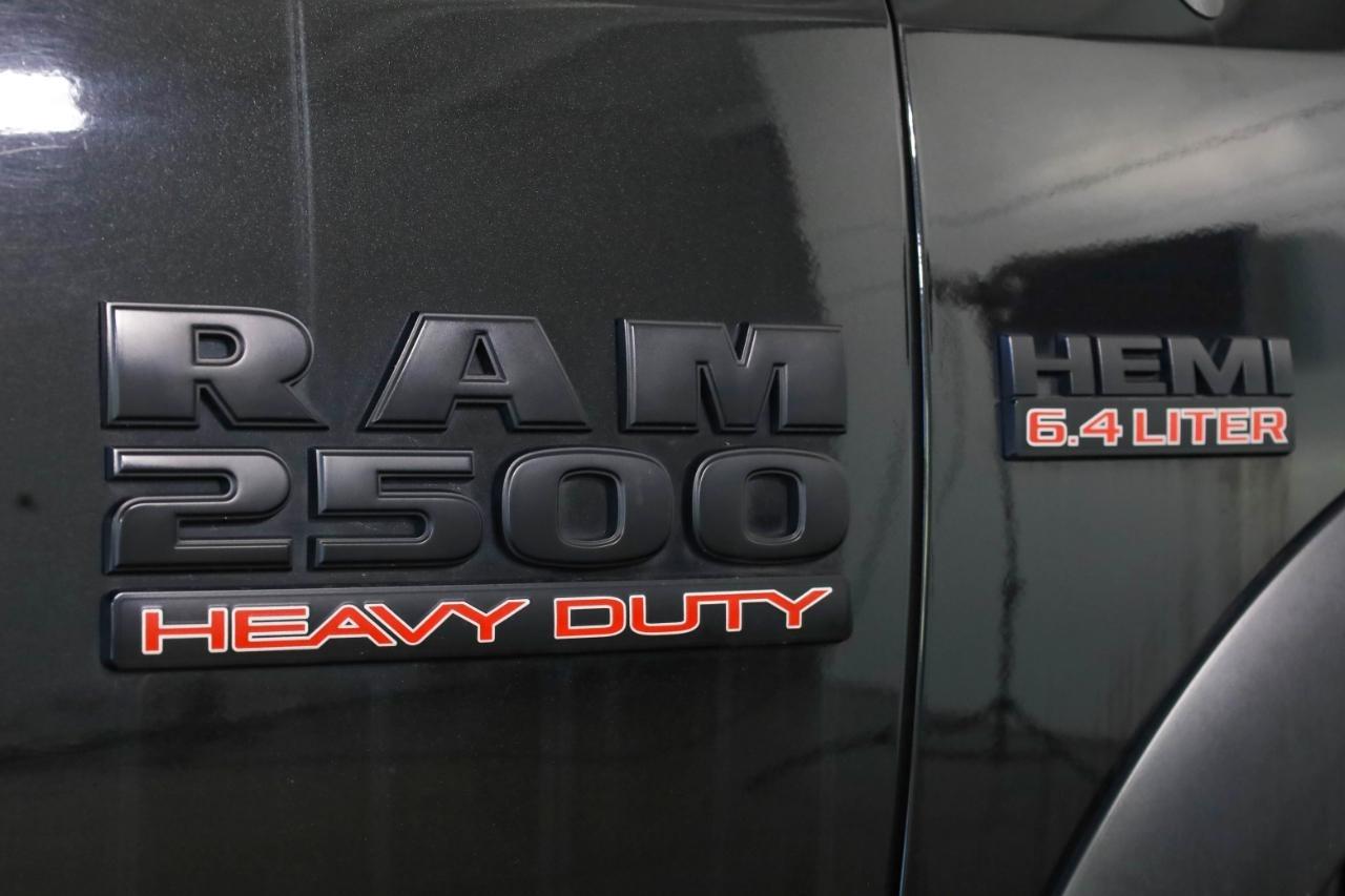 RAM 2500 Power Wagon 4x4 Crew Cab 6'4" Box 2017