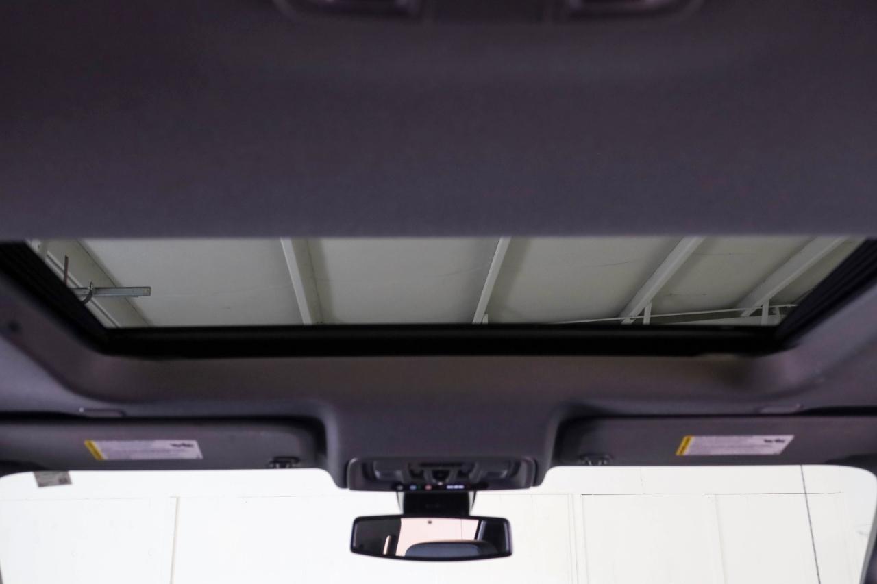 GMC Sierra 1500 4WD Crew Cab 147" Denali 2021