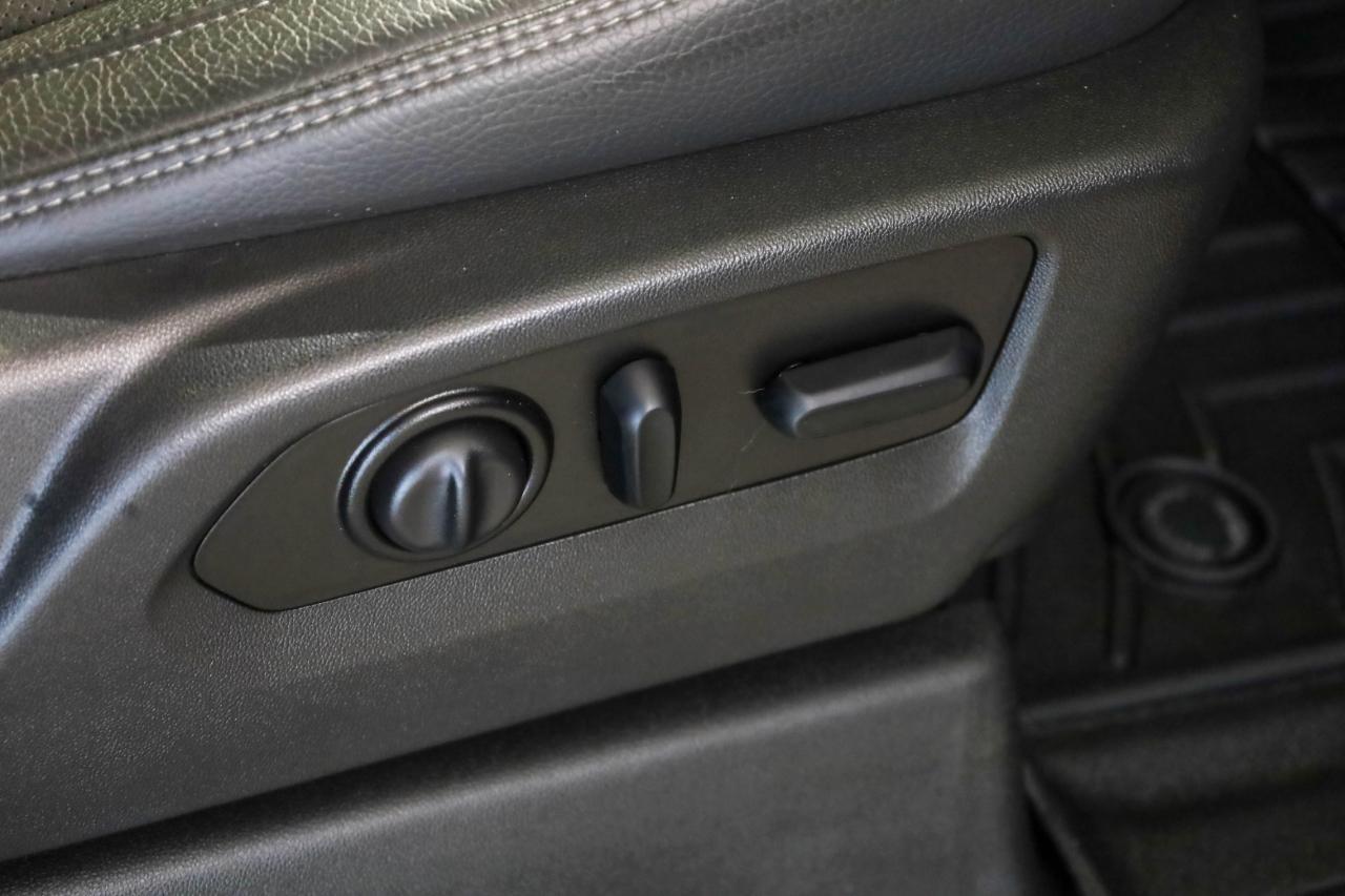 GMC Sierra 1500 4WD Crew Cab 147" Denali 2021