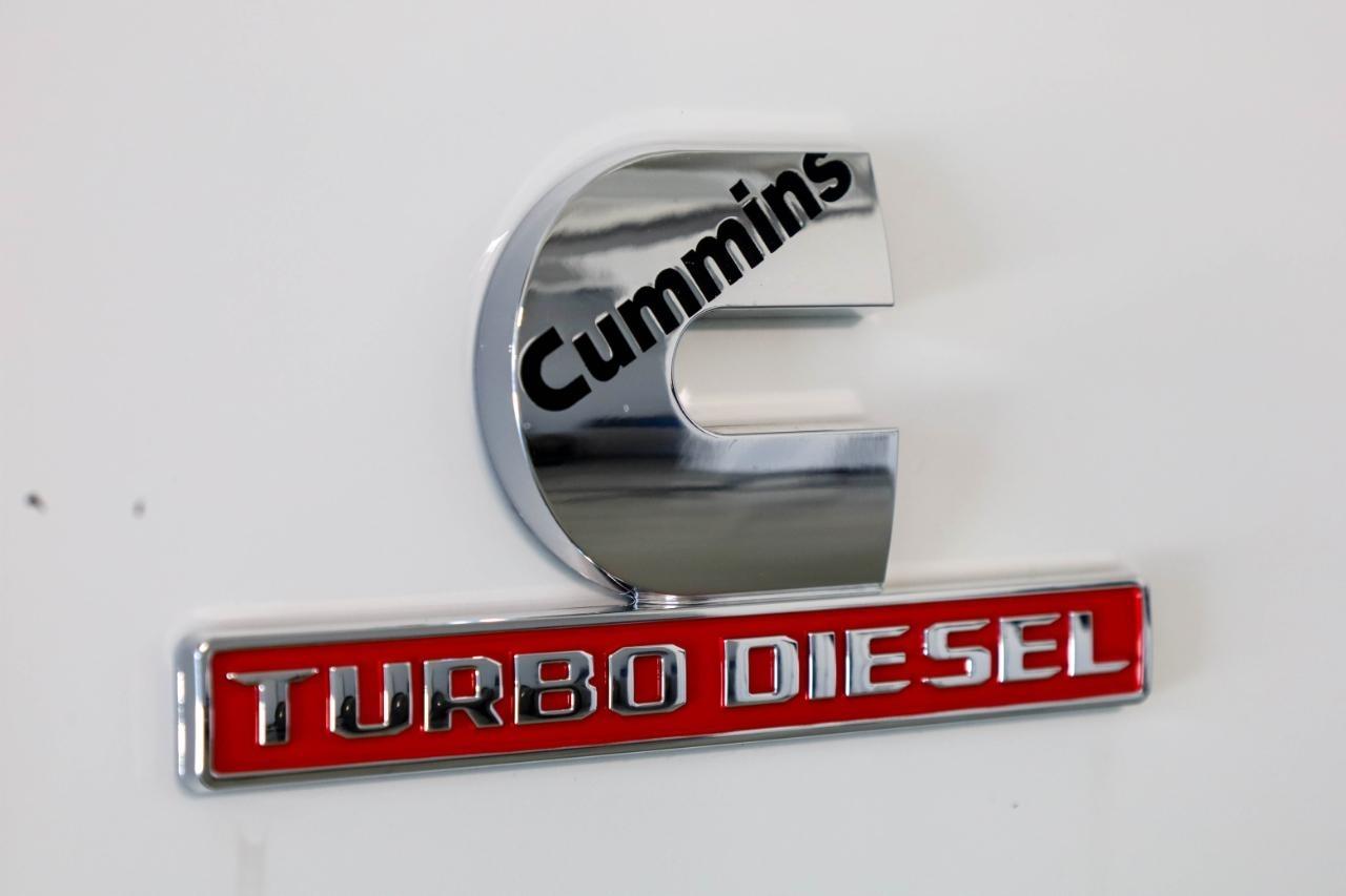 RAM 2500 Big Horn 4x4 Crew Cab 6'4" Box 2024