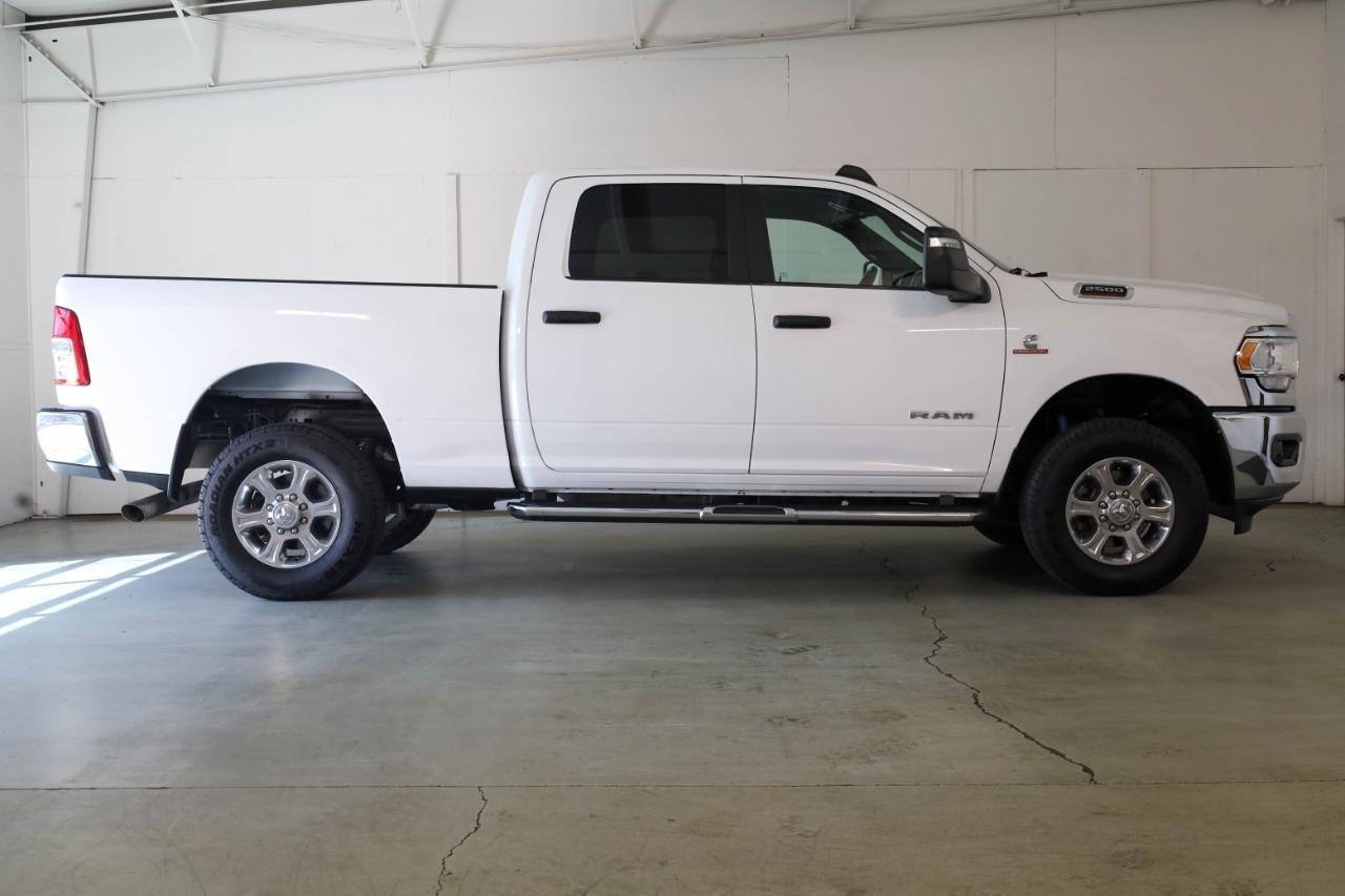 RAM 2500 Big Horn 4x4 Crew Cab 6'4" Box 2024