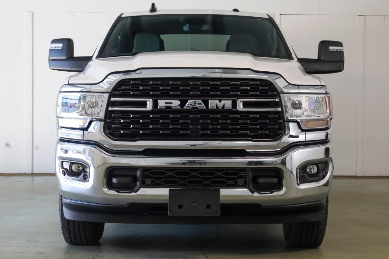 RAM 2500 Big Horn 4x4 Crew Cab 6'4" Box 2024