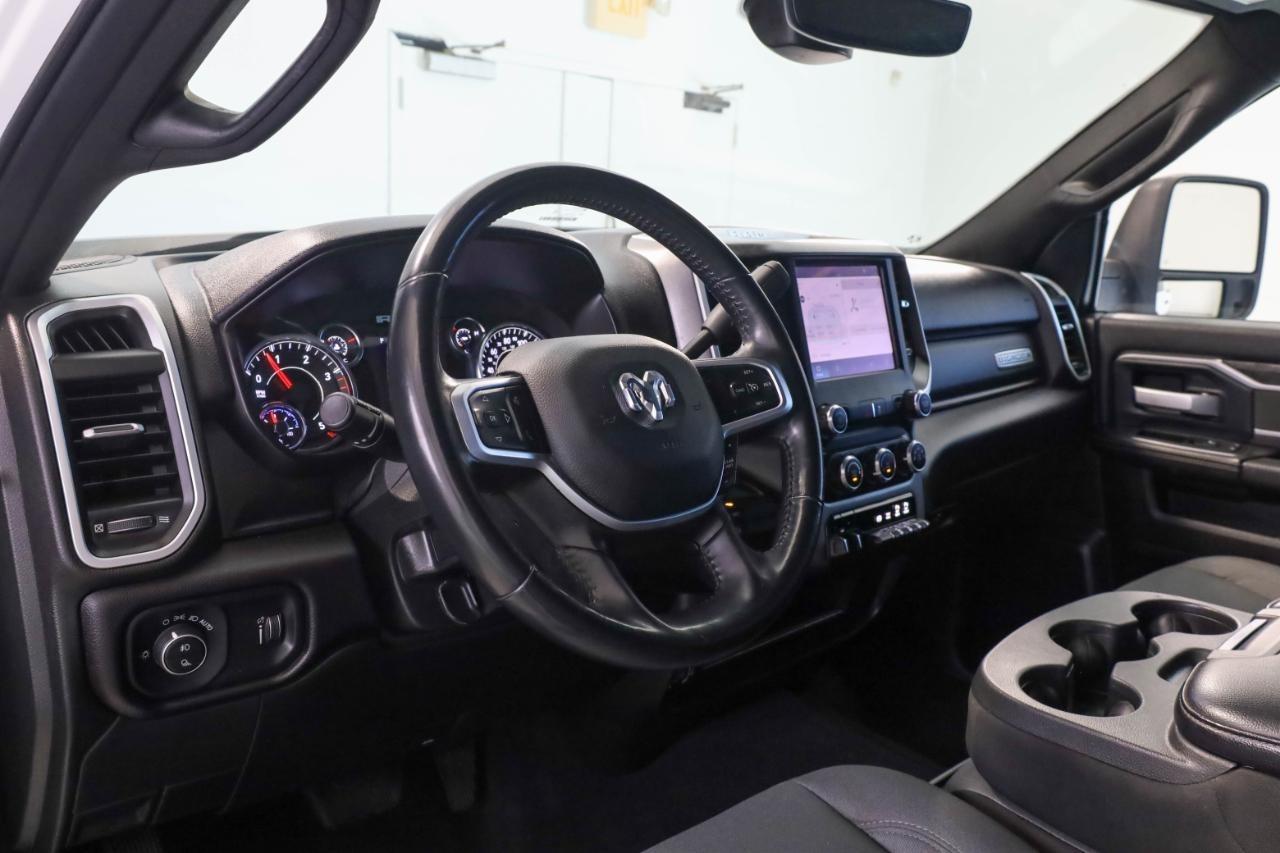 RAM 2500 Big Horn 4x4 Crew Cab 6'4" Box 2024