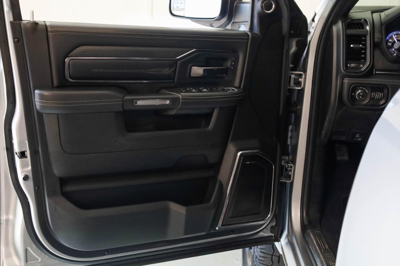 RAM 2500 Limited 4x4 Mega Cab 6'4" Box 2022