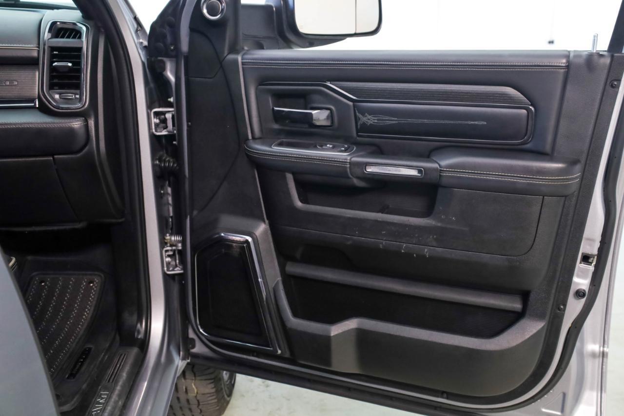 RAM 2500 Limited 4x4 Mega Cab 6'4" Box 2022