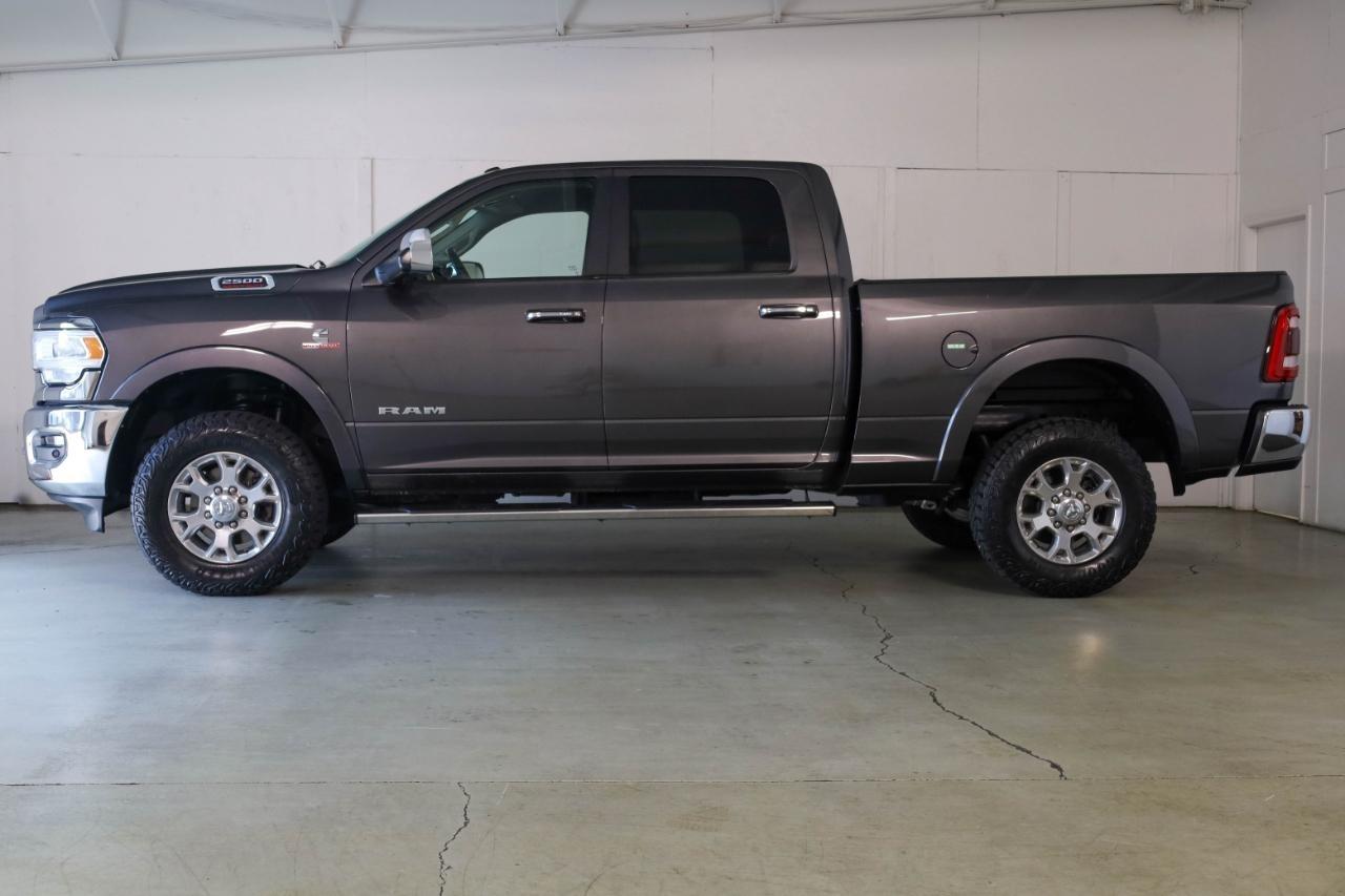 RAM 2500 Laramie 4x4 Crew Cab 6'4" Box 2020
