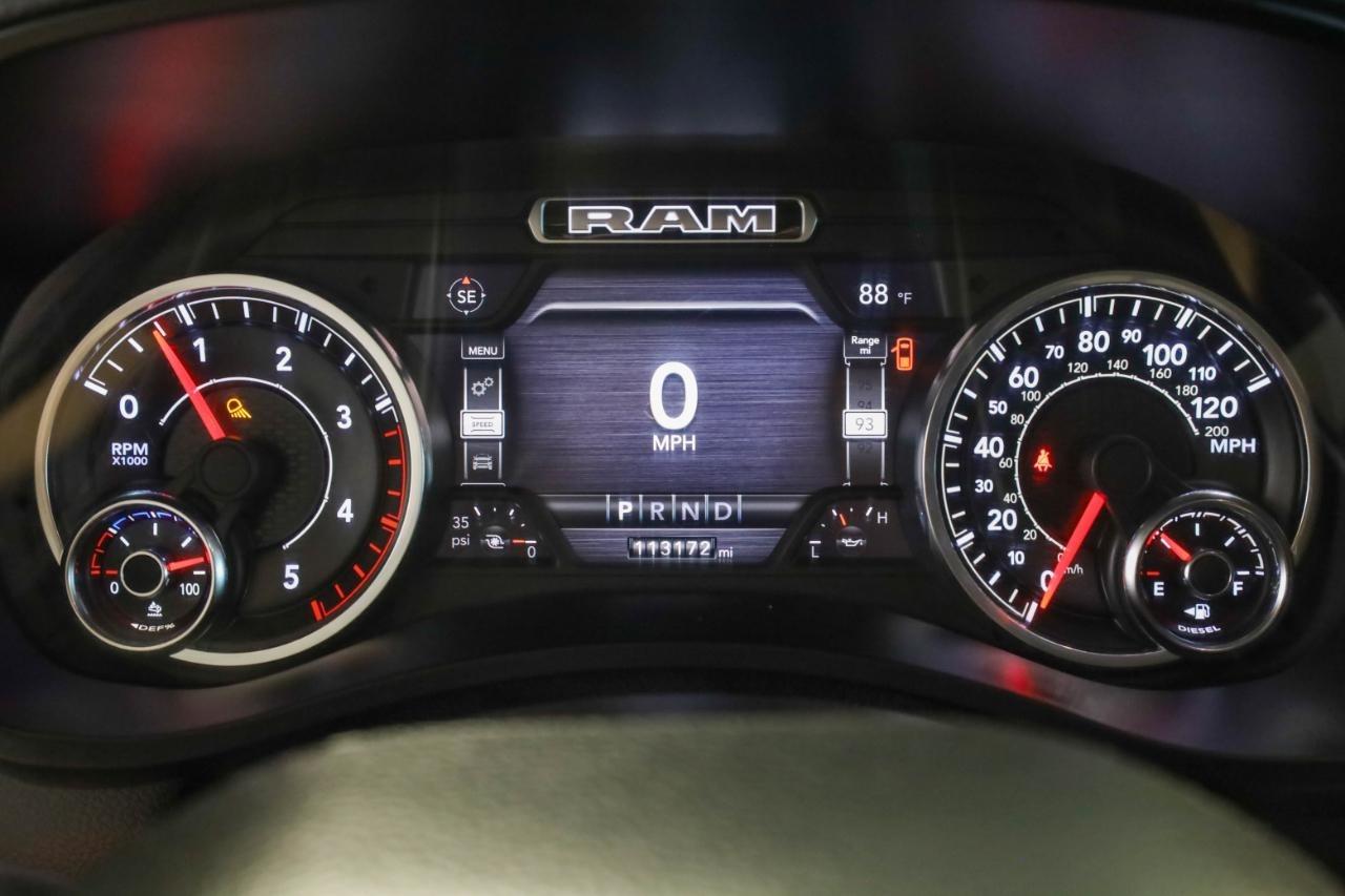 RAM 2500 Laramie 4x4 Crew Cab 6'4" Box 2020