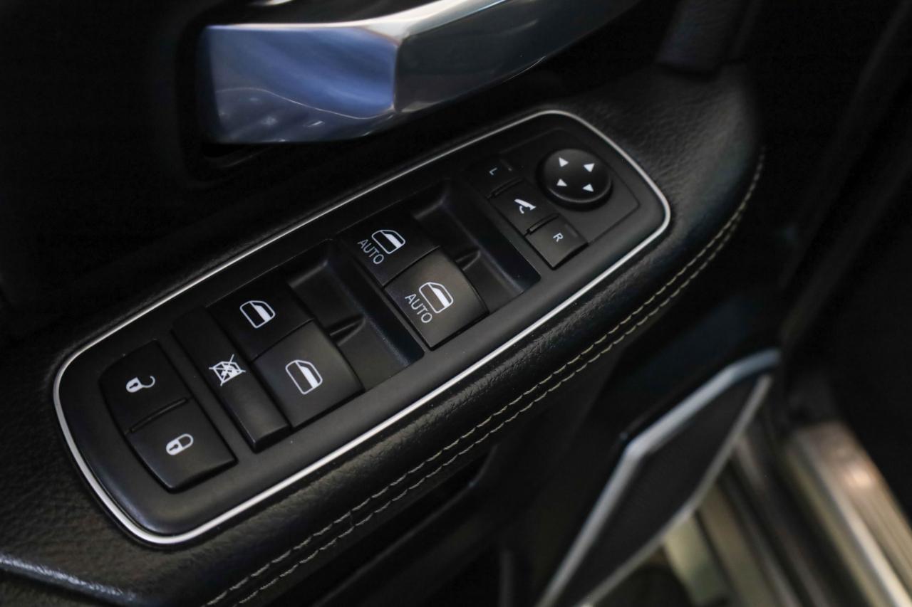 RAM 2500 Laramie 4x4 Crew Cab 6'4" Box 2020