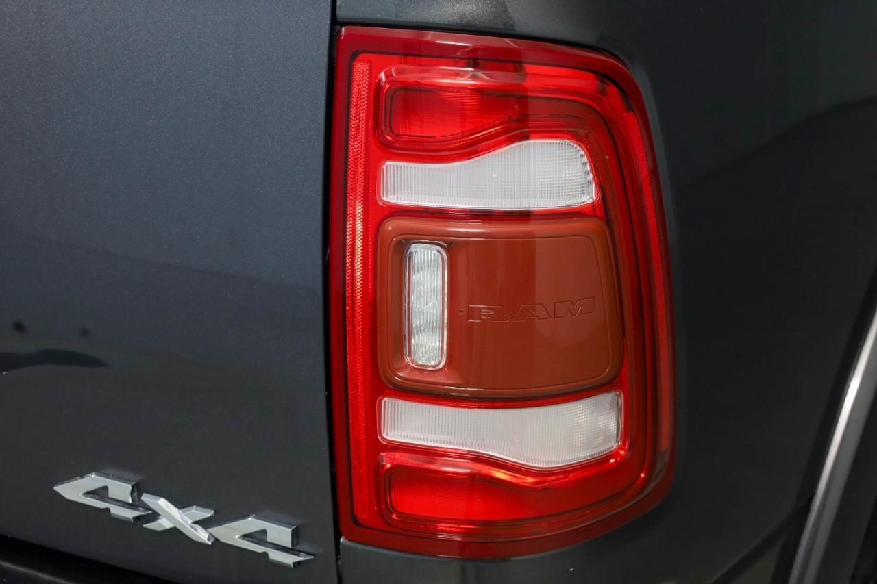 RAM 2500 Laramie 4x4 Crew Cab 6'4" Box 2020