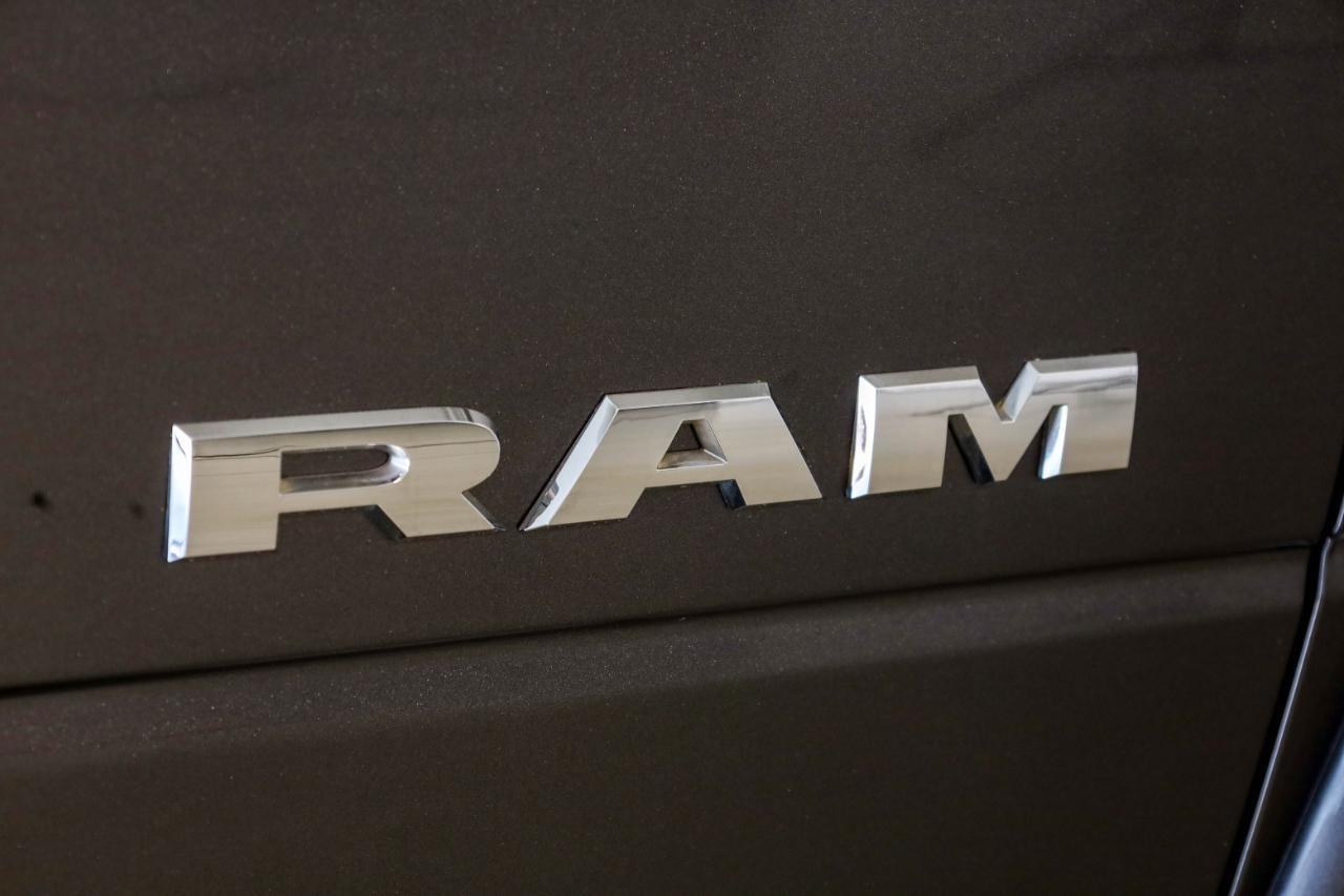 RAM 2500 Laramie 4x4 Crew Cab 6'4" Box 2020