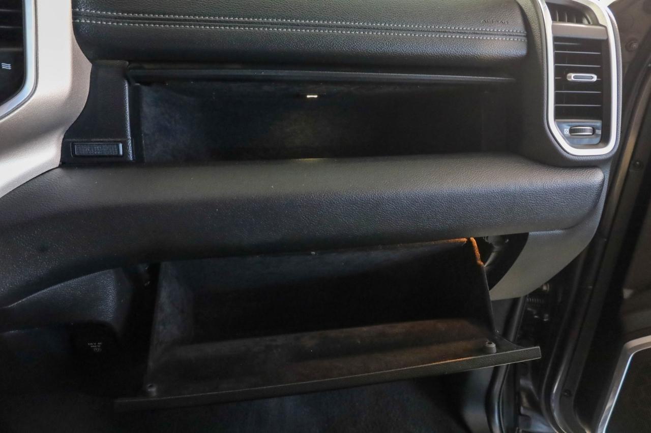 RAM 2500 Laramie 4x4 Crew Cab 6'4" Box 2020