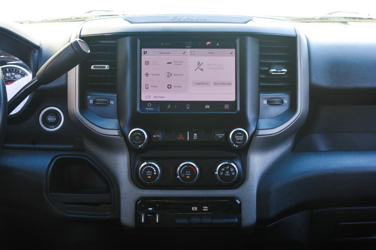 RAM 3500 Tradesman 4x4 Crew Cab 8' Box 2023