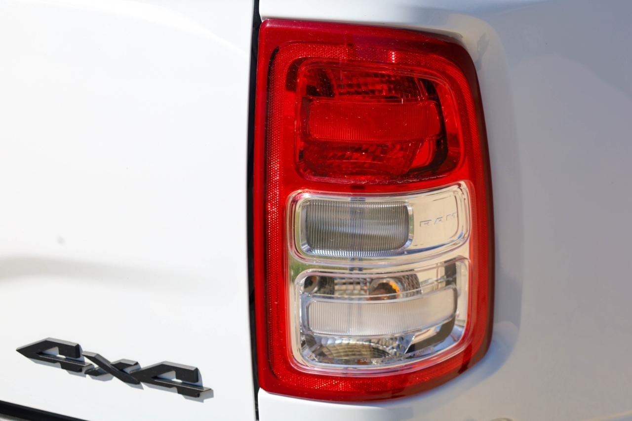 RAM 3500 Tradesman 4x4 Crew Cab 8' Box 2023