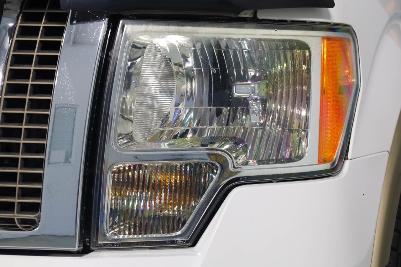 Ford F-150 4WD SuperCrew 145" Platinum 2012