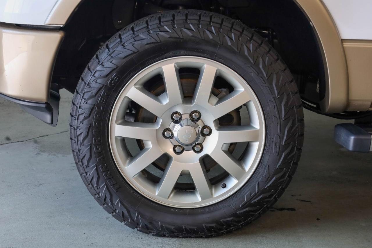 Ford F-150 4WD SuperCrew 145" Platinum 2012