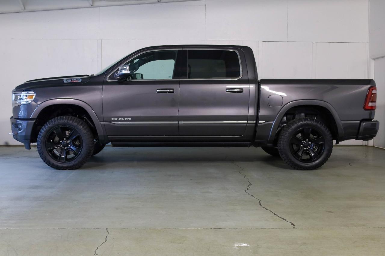 RAM 1500 Limited 4x2 Crew Cab 5'7" Box 2020