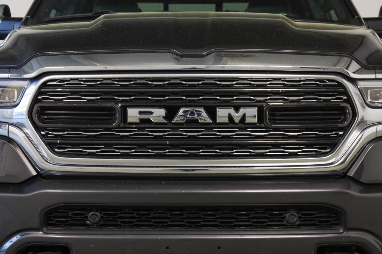 RAM 1500 Limited 4x2 Crew Cab 5'7" Box 2020