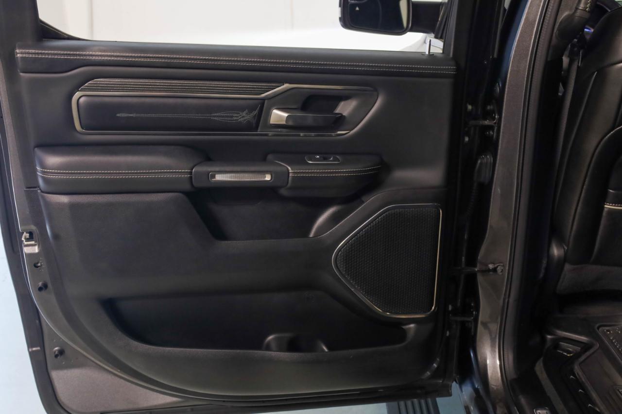 RAM 1500 Limited 4x2 Crew Cab 5'7" Box 2020