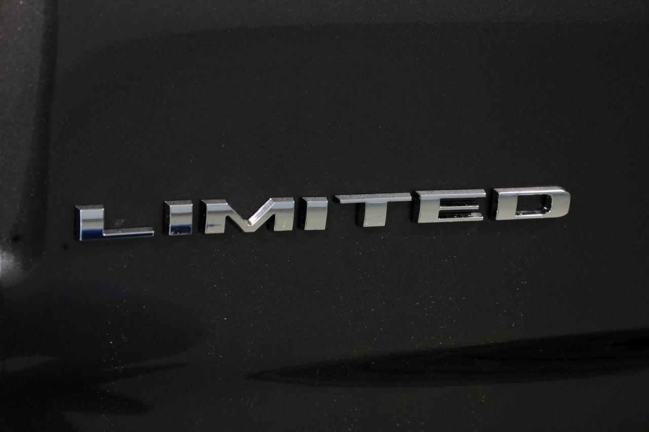 RAM 1500 Limited 4x2 Crew Cab 5'7" Box 2020