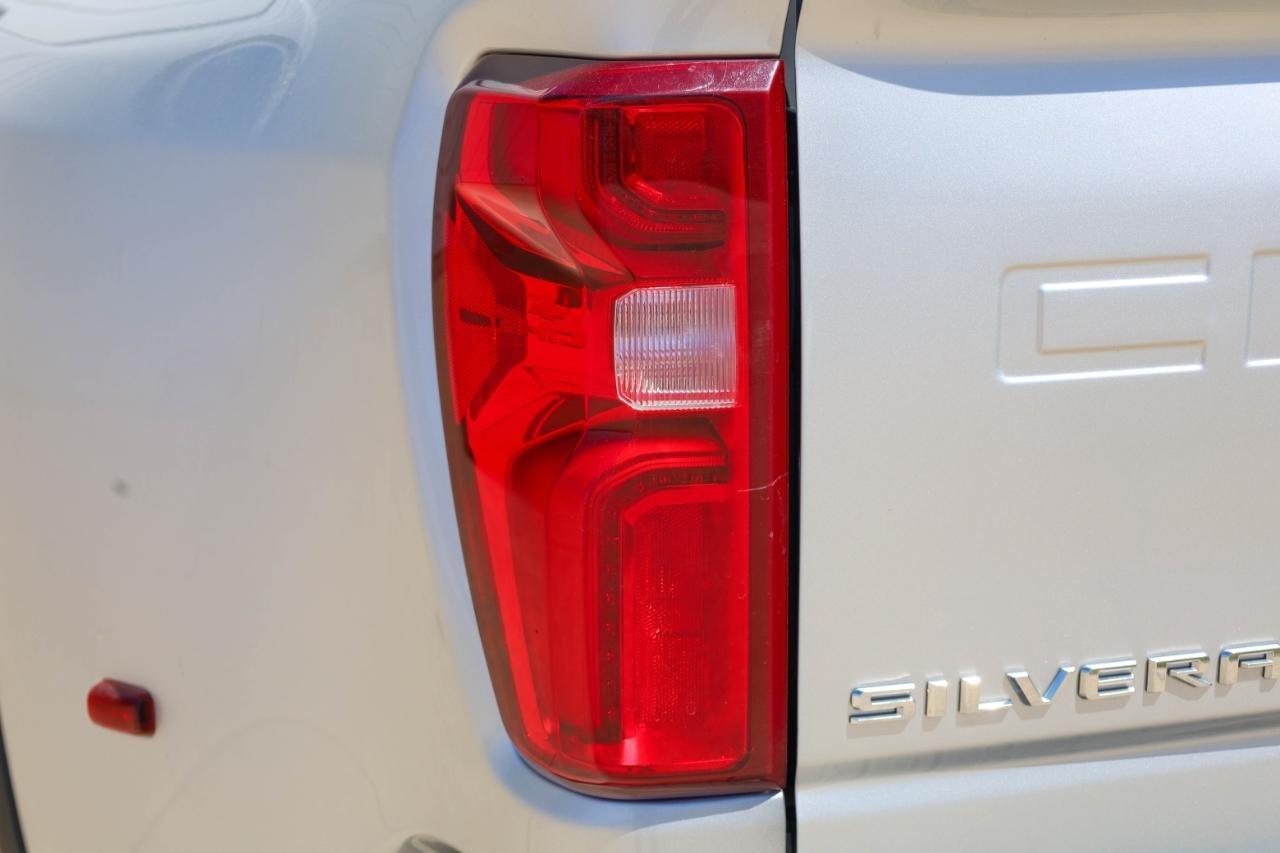 Chevrolet Silverado 3500HD 4WD Crew Cab 172" High Country 2020