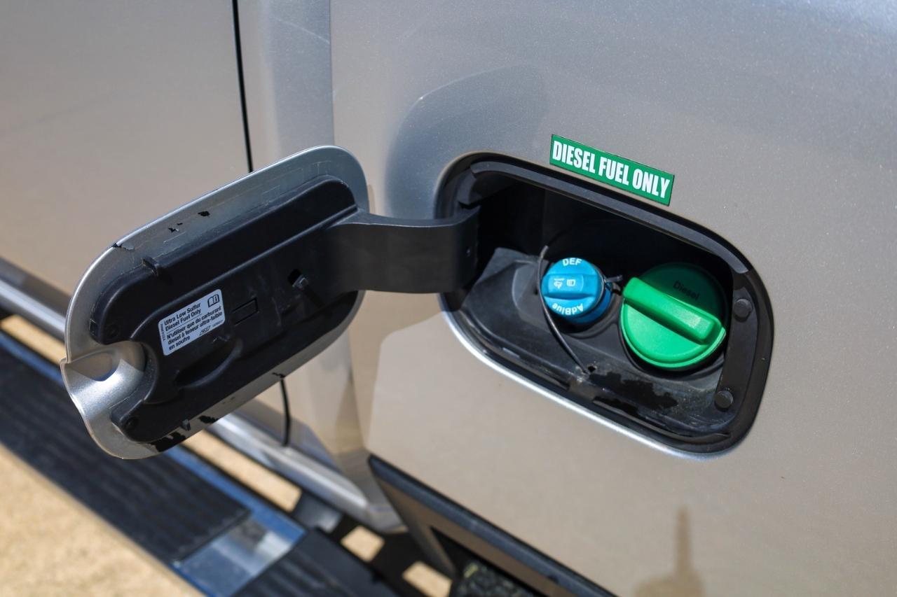 Chevrolet Silverado 3500HD 4WD Crew Cab 172" High Country 2020