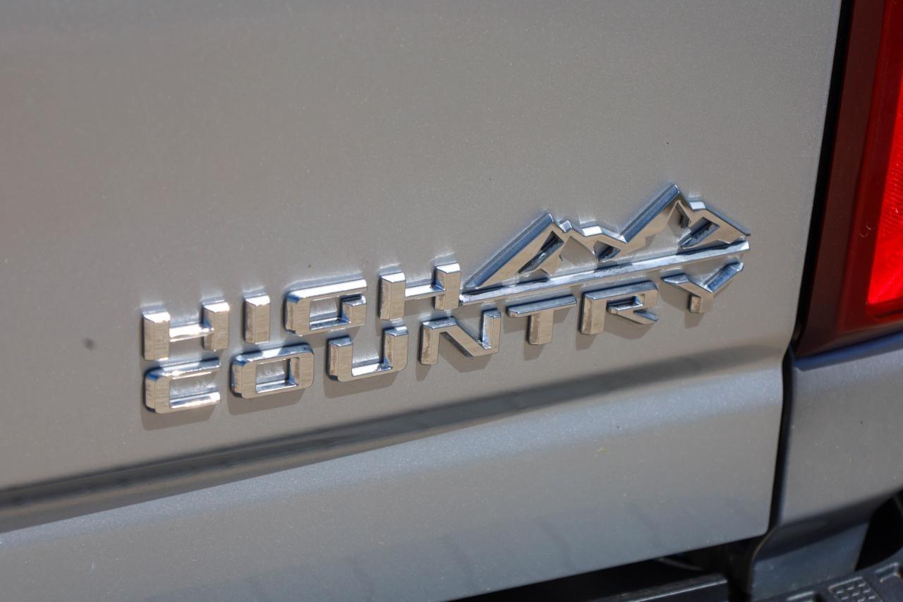 Chevrolet Silverado 3500HD 4WD Crew Cab 172" High Country 2020