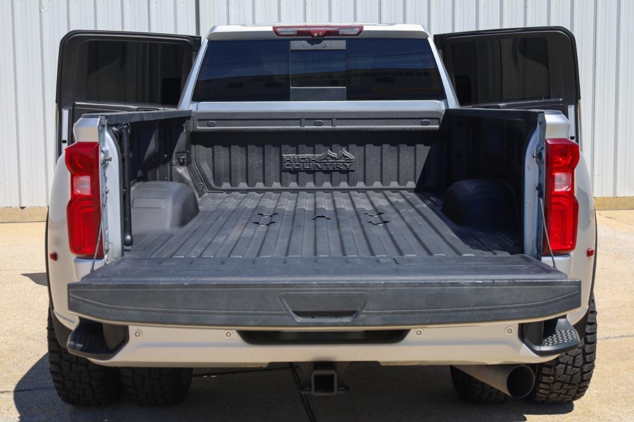 Chevrolet Silverado 3500HD 4WD Crew Cab 172" High Country 2020