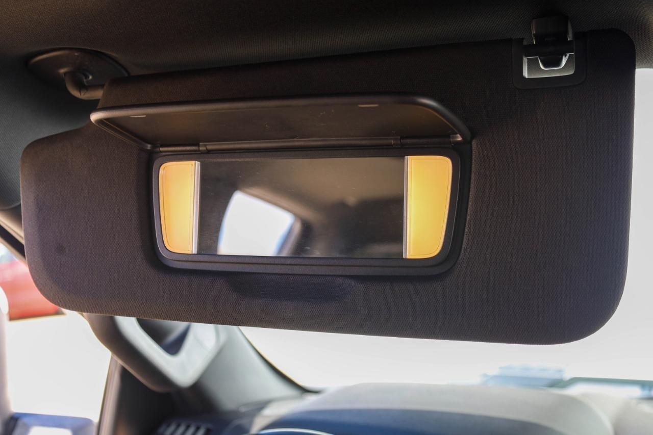 Chevrolet Silverado 3500HD 4WD Crew Cab 172" High Country 2020