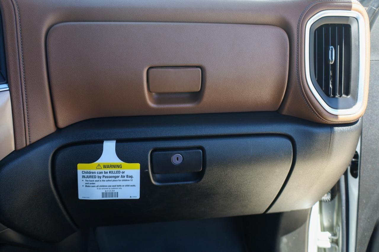 Chevrolet Silverado 3500HD 4WD Crew Cab 172" High Country 2020