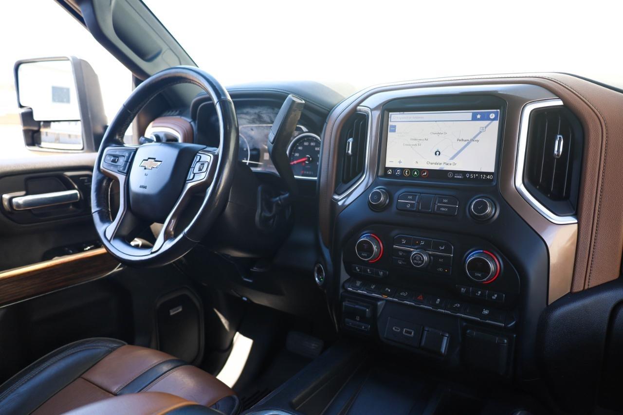 Chevrolet Silverado 3500HD 4WD Crew Cab 172" High Country 2020