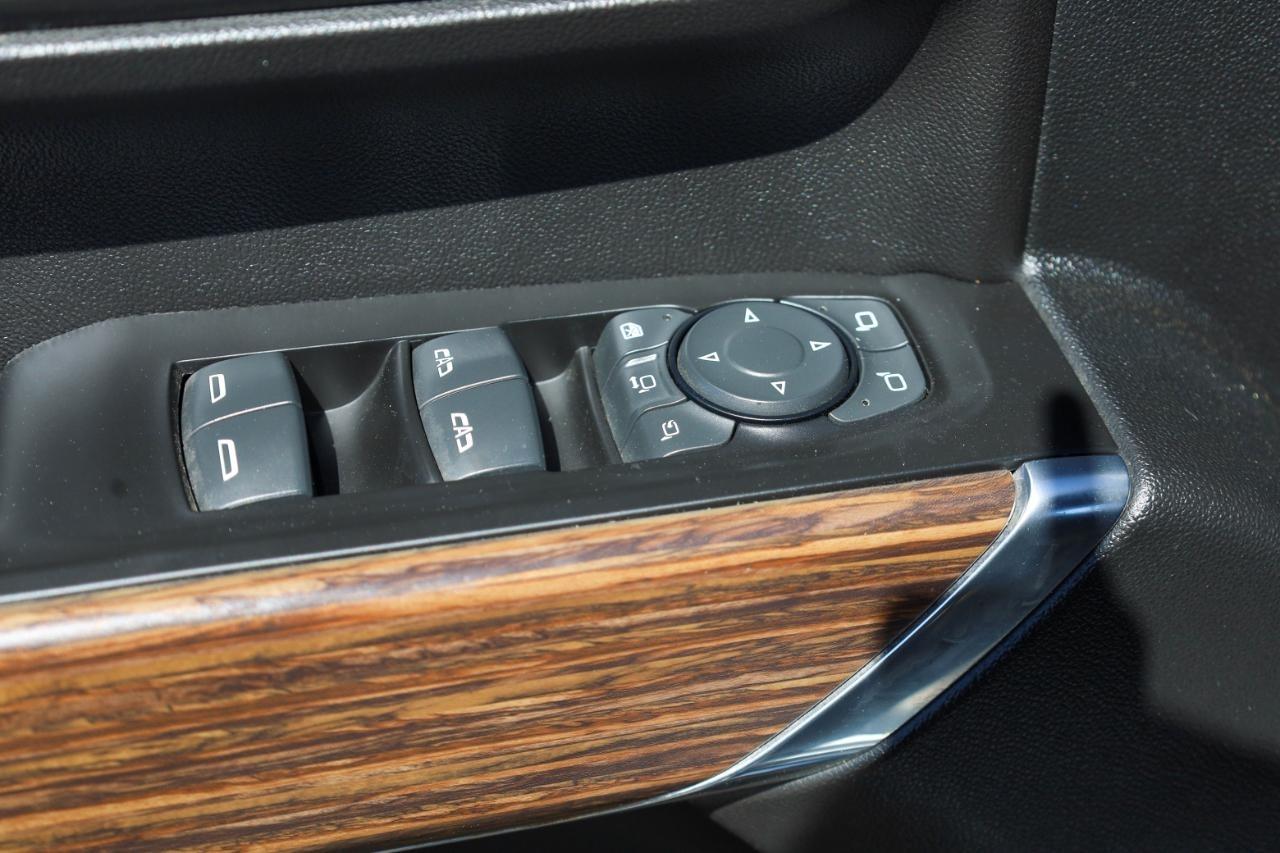 Chevrolet Silverado 3500HD 4WD Crew Cab 172" High Country 2020