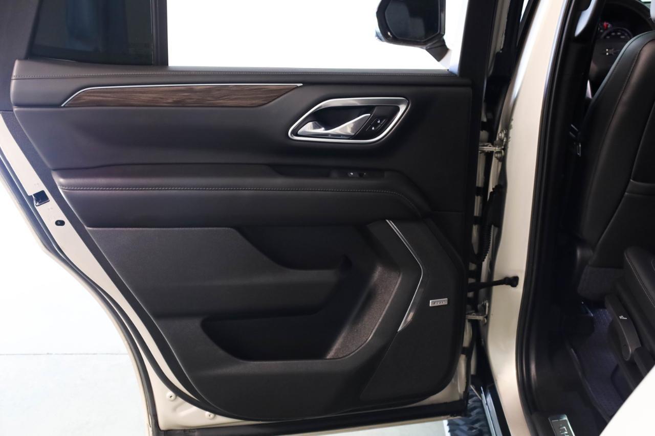 Chevrolet Tahoe 4WD 4dr Z71 2021