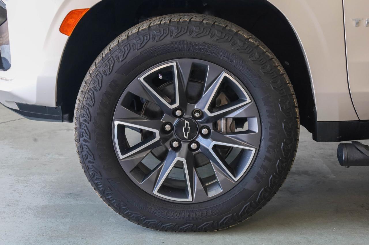 Chevrolet Tahoe 4WD 4dr Z71 2021