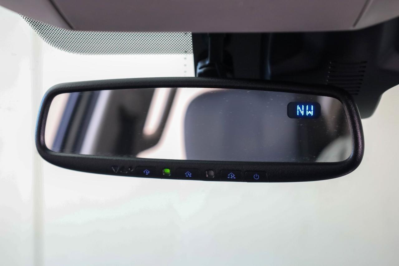 Toyota Tundra 4WD TRD Pro CrewMax 5.5' Bed 5.7L (Natl) 2020