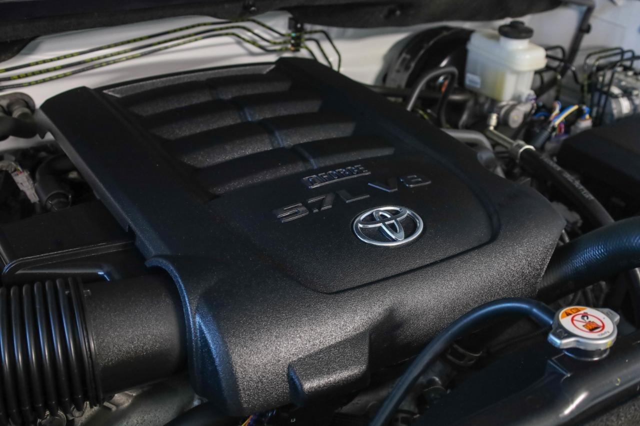 Toyota Tundra 4WD TRD Pro CrewMax 5.5' Bed 5.7L (Natl) 2020