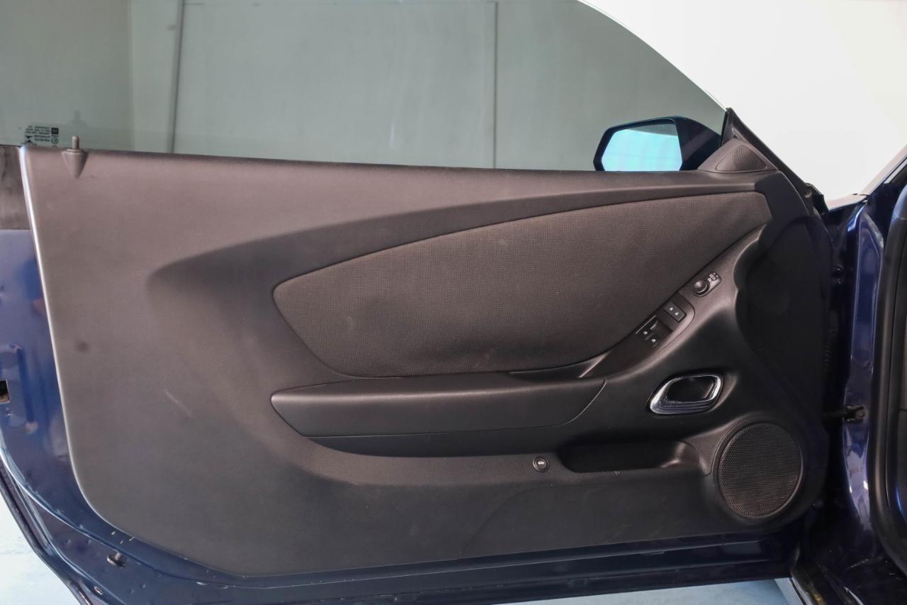 Chevrolet Camaro 2dr Cpe LT w/1LT 2015