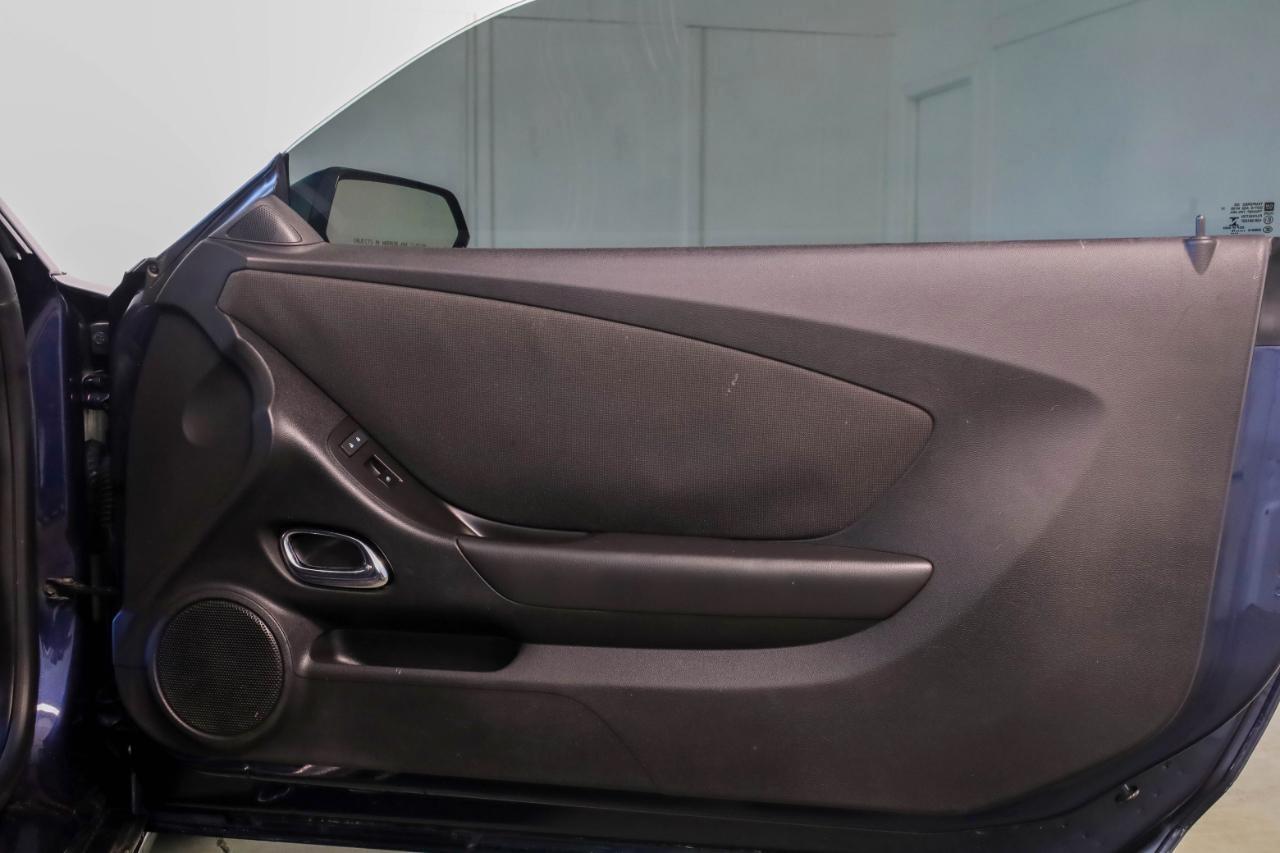 Chevrolet Camaro 2dr Cpe LT w/1LT 2015