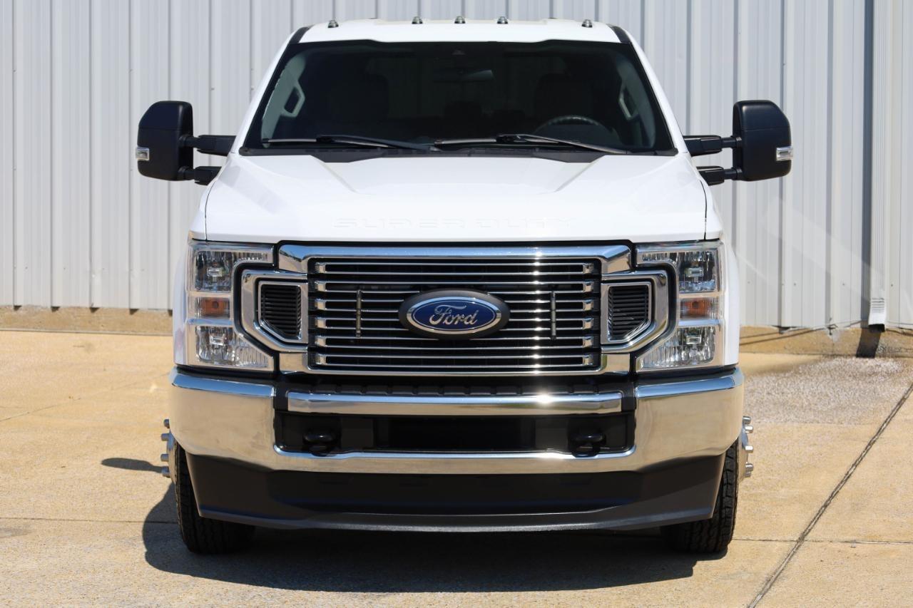 Ford Super Duty F-350 DRW King Ranch 4WD Crew Cab 8' Box 2021