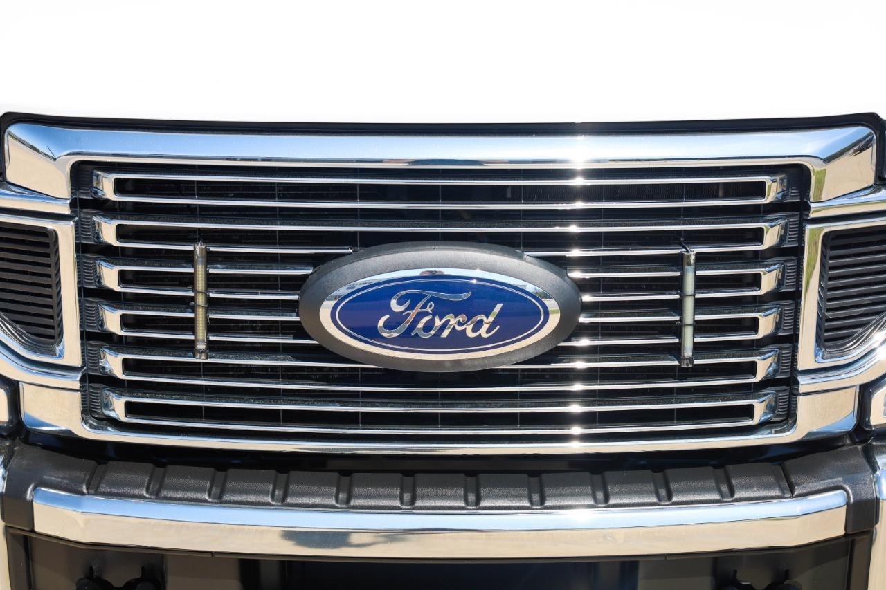 Ford Super Duty F-350 DRW King Ranch 4WD Crew Cab 8' Box 2021