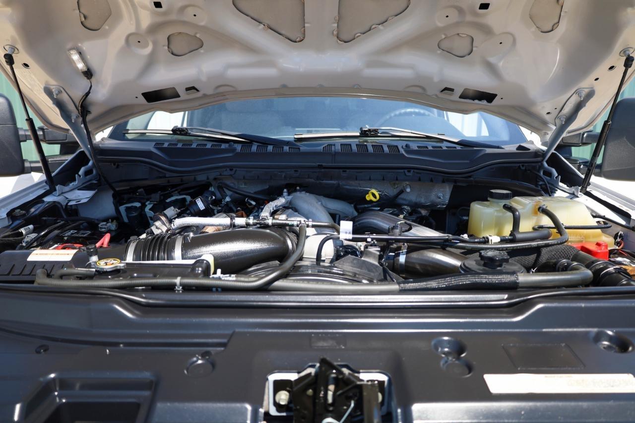 Ford Super Duty F-350 DRW King Ranch 4WD Crew Cab 8' Box 2021